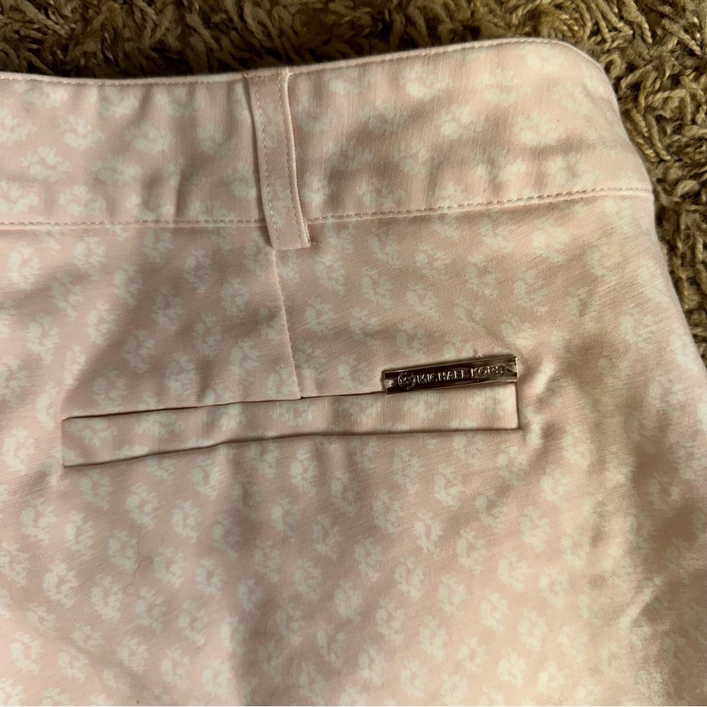 SOLD‼️ Michael Kors Casual Pants Size 6